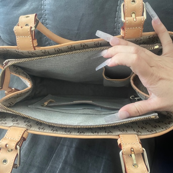 Dooney & Bourke Signature Tote Buckle Satchel Vintage - Picture 4 of 7